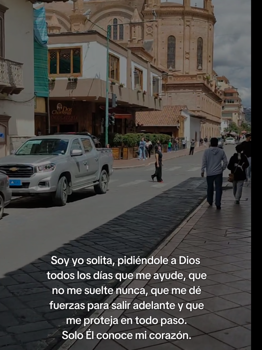 @Anadelrio Oficial