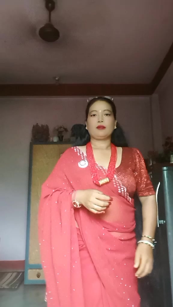 @maya tharu