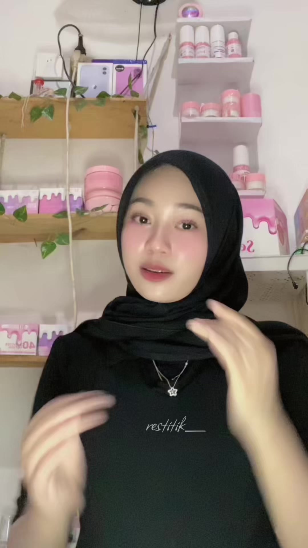 @restitik_