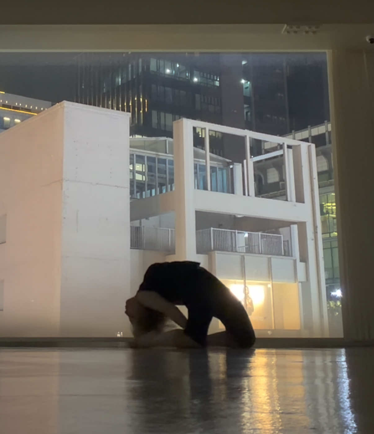 @가율