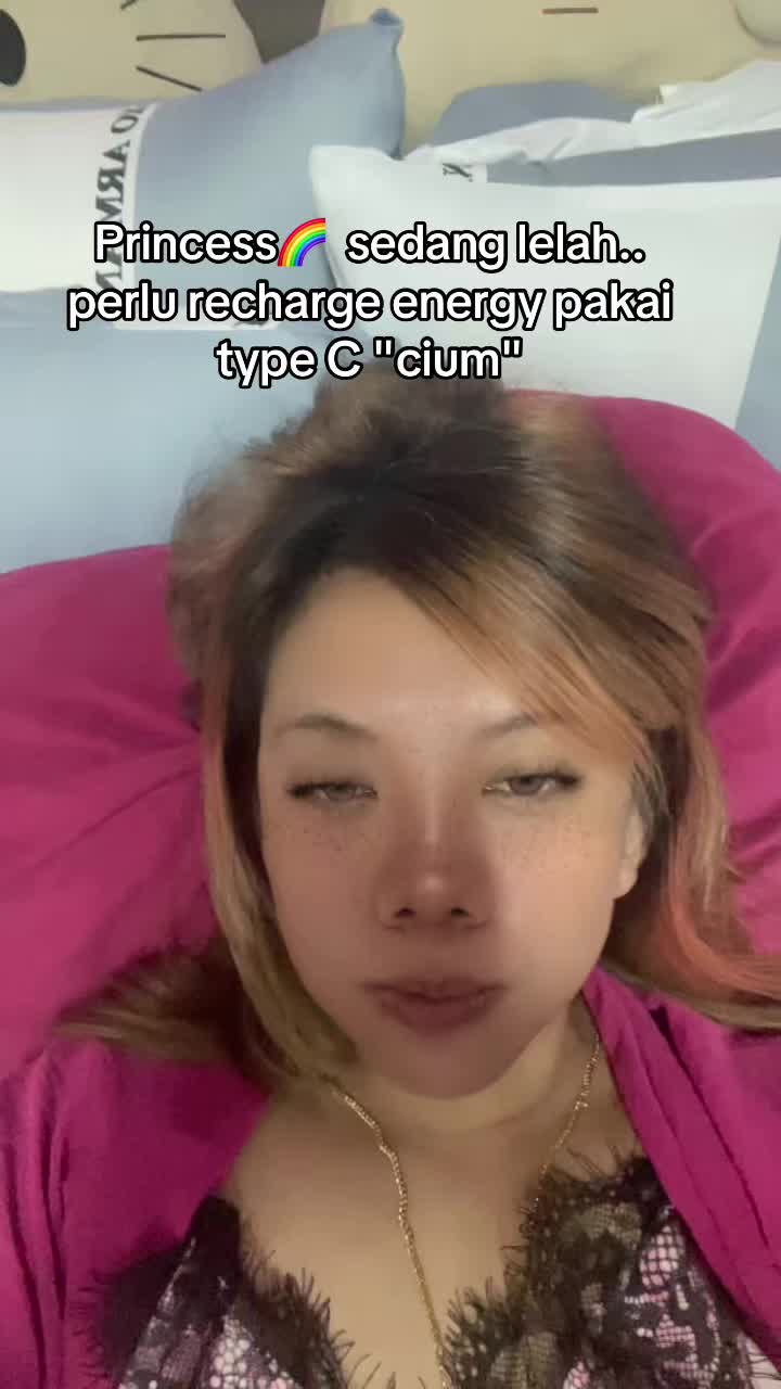 @MrsNadhyaaLukerzz🖤🌈
