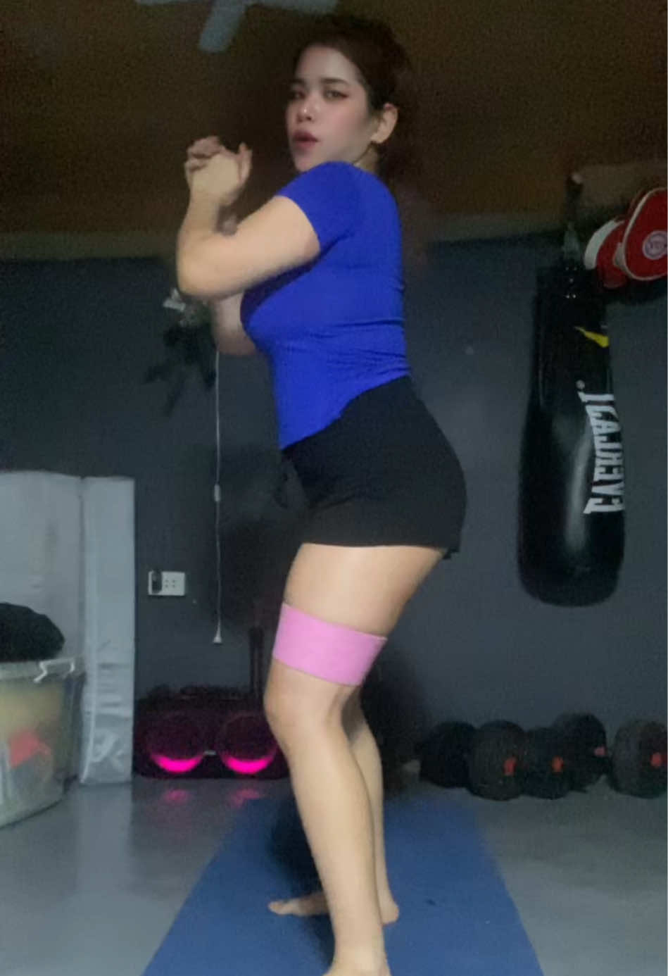 @HerNameIsYassyyy