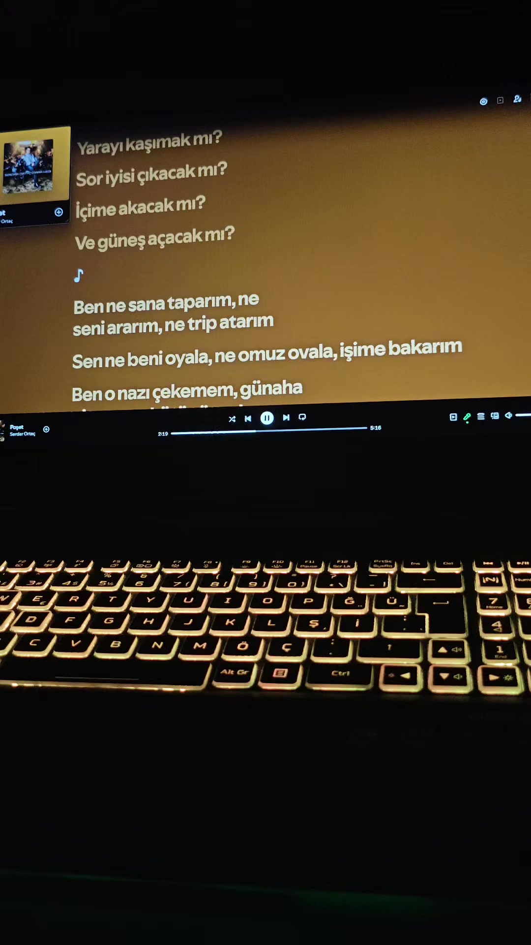 @Midnight Lyrics