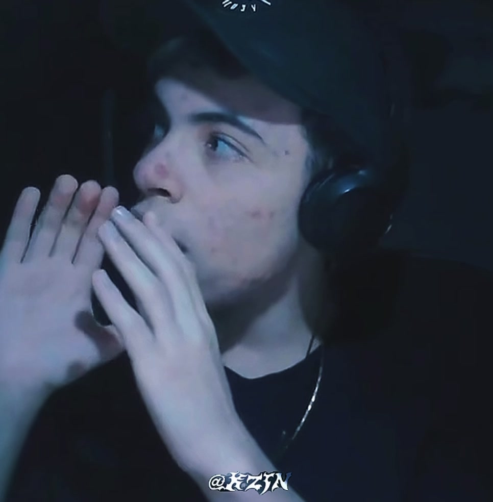 @𝓐𝓬𝓱𝓲𝓵𝓵𝓔𝓼