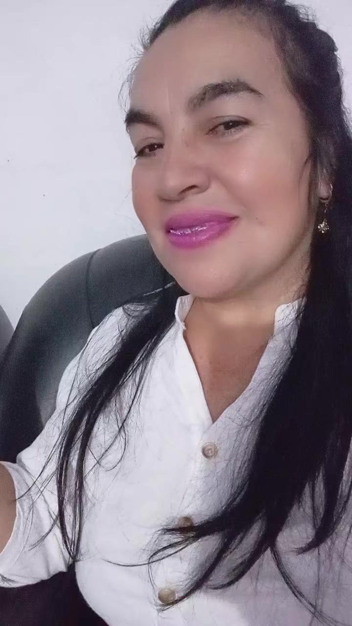 @Ana