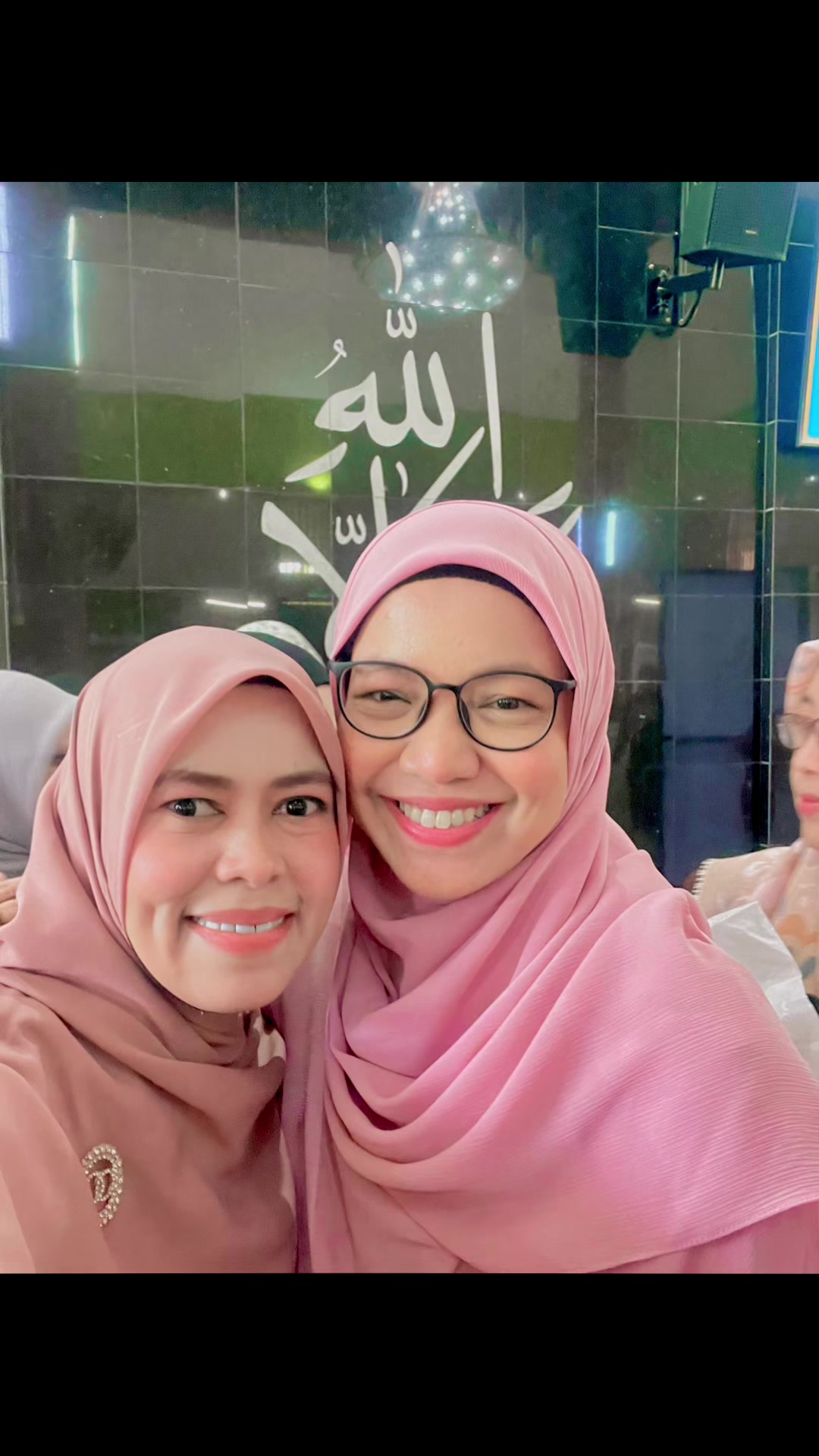 @Anie Ajanan