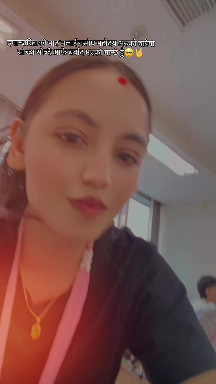 @Ma_ha_rani~👑
