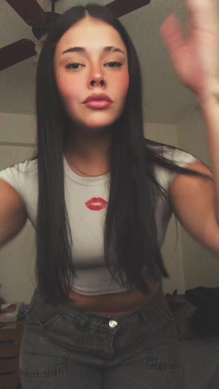 @valulaaaa