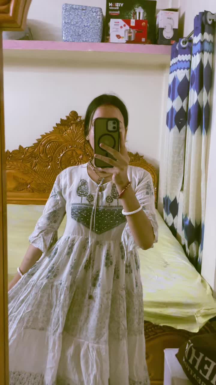@🦋sathi🦋