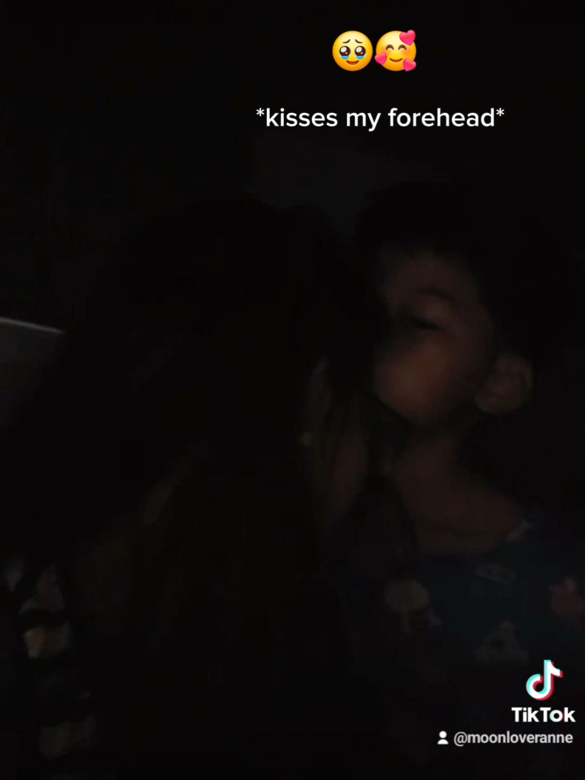 @moonloverANNE