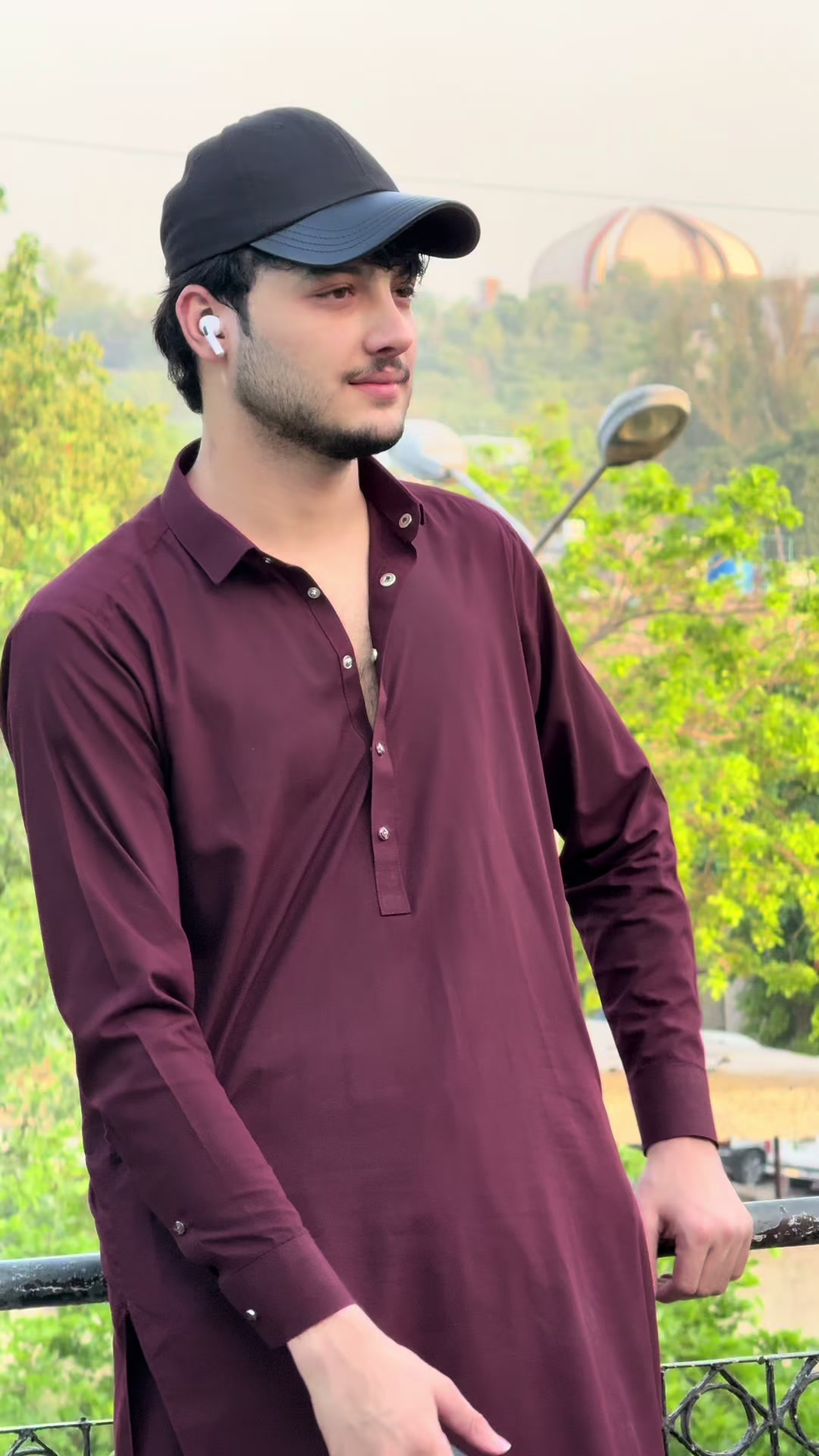 @Hussain_🫀