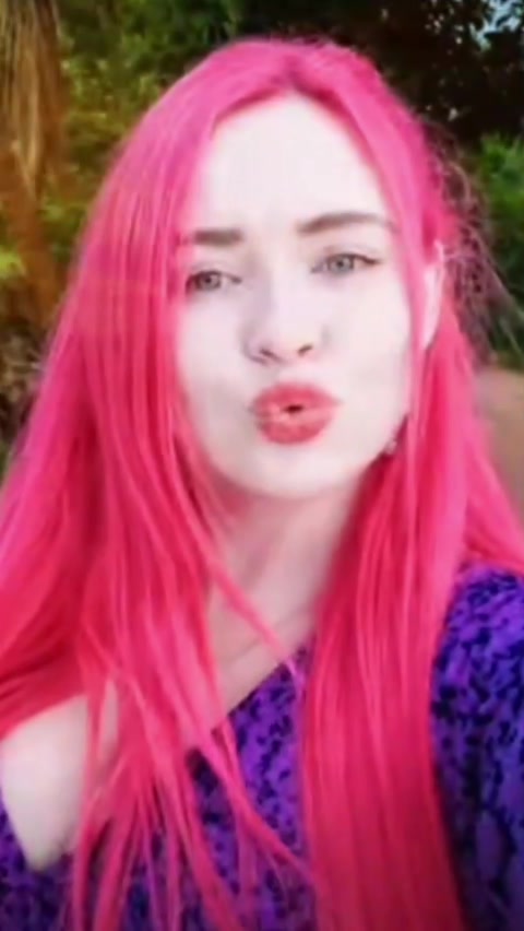 @🧝🤍Albino Girl LK🤍🧝🩵