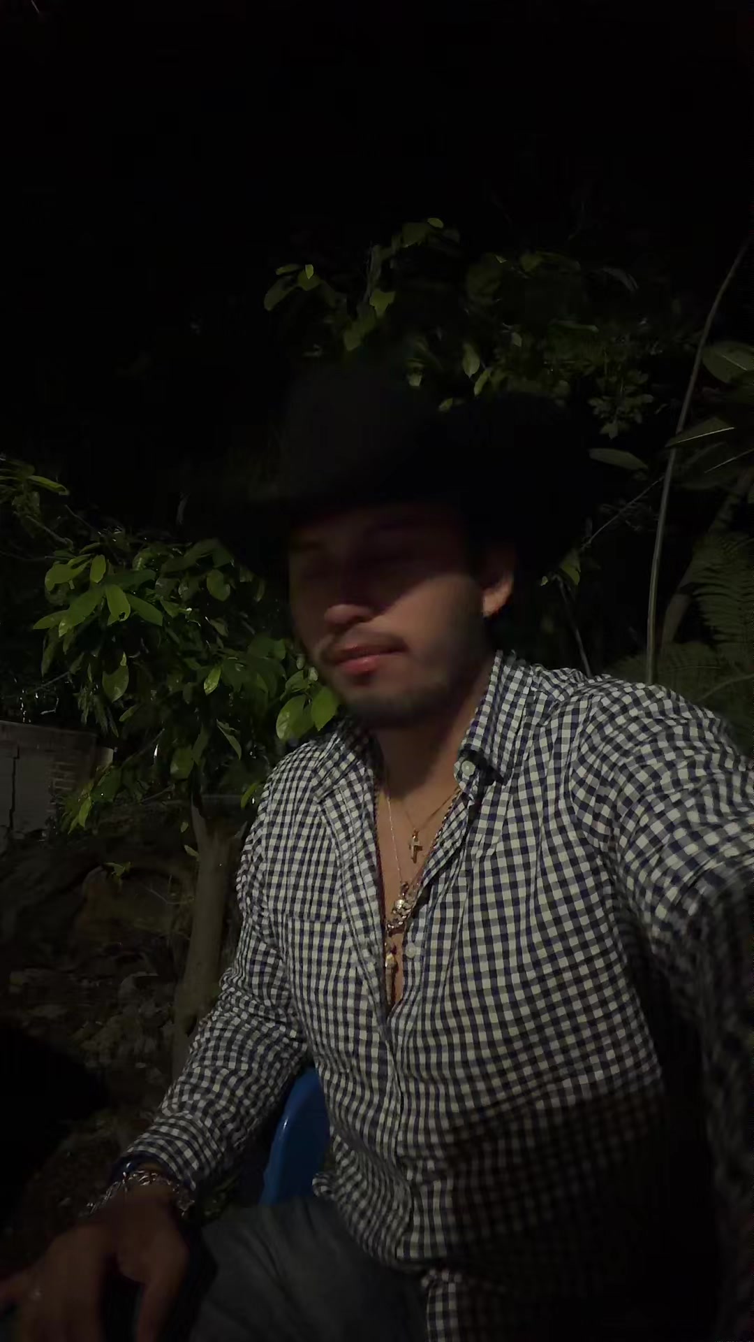 @Carlos_Gonzáleza