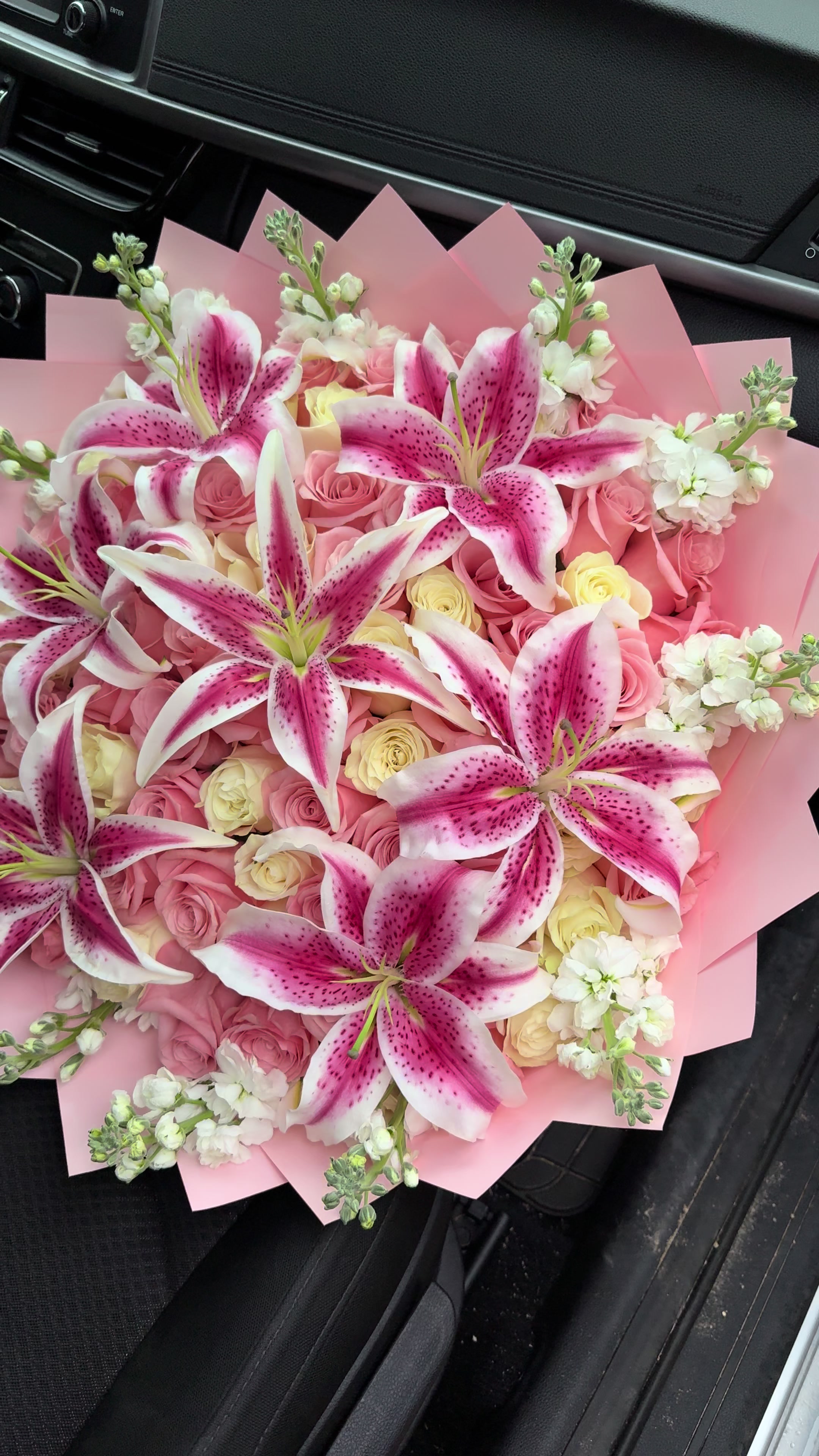@rossellblooms