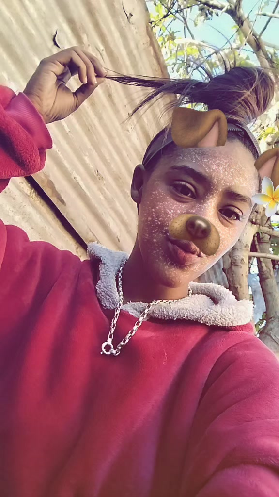 @Nainastubborn 🤭🤪🤞