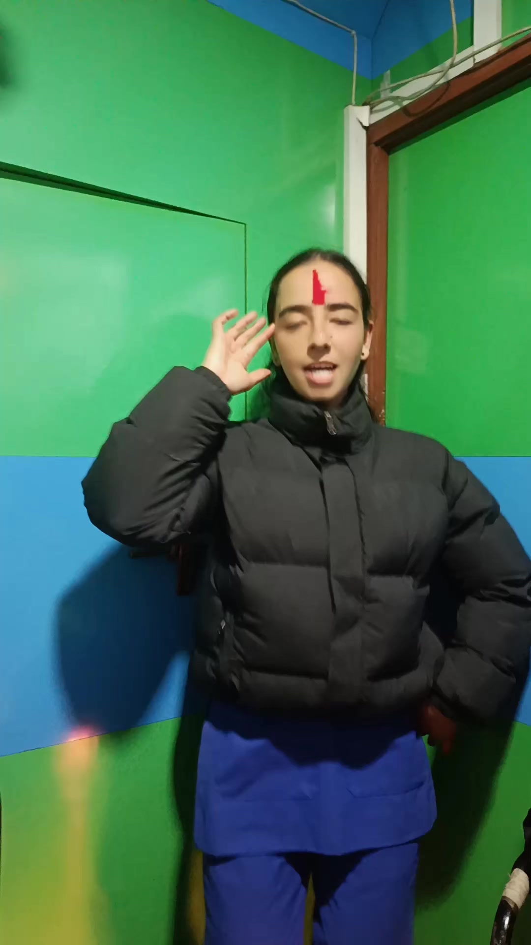@SANJIVANI👑🦋