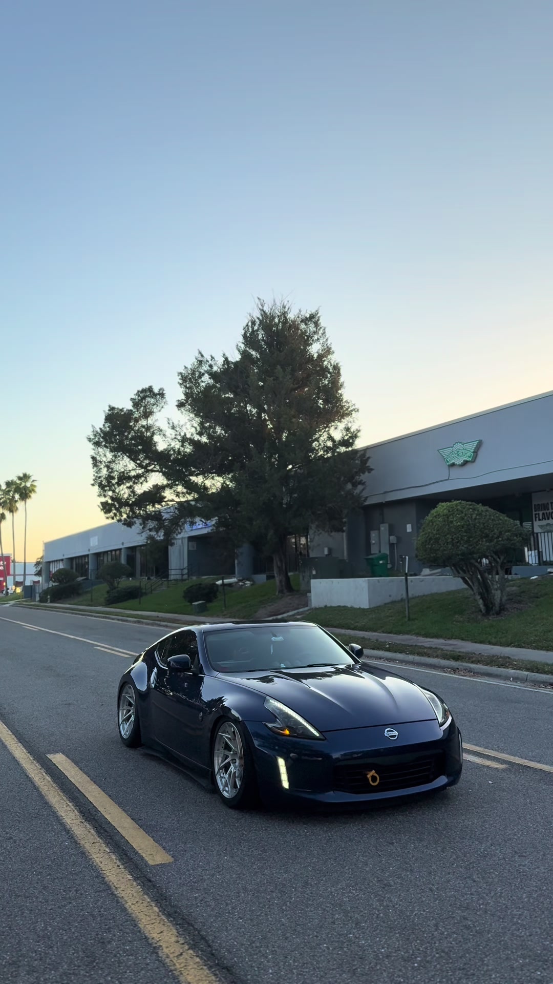 @static._.z34