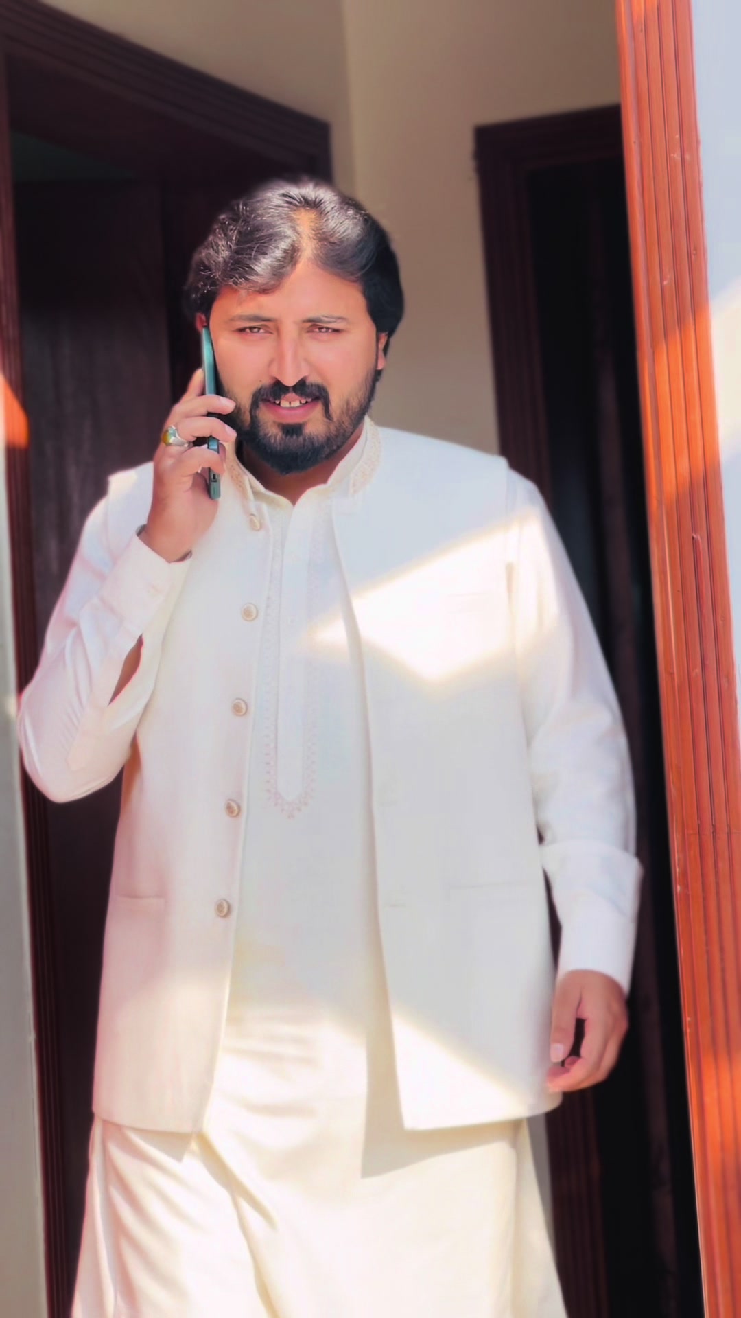 @King Of KhanewaL