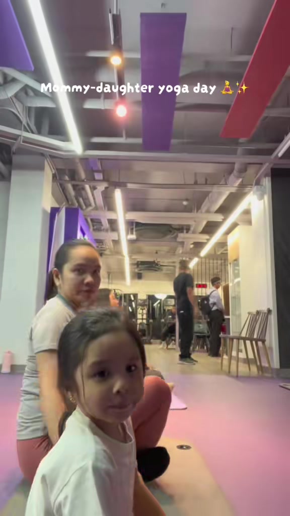 @Mommypauandcarys