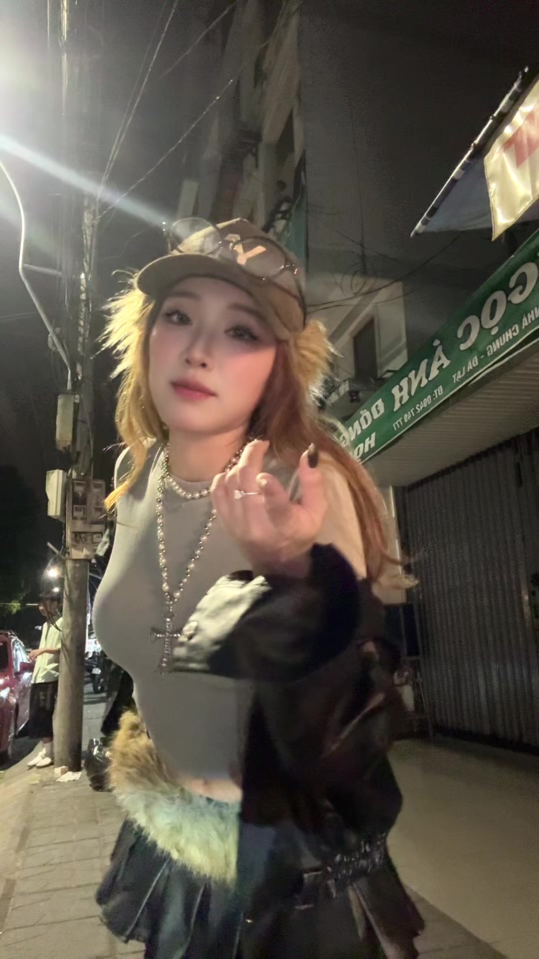 @𝓗𝓪̀ 𝓥𝓲 🌷