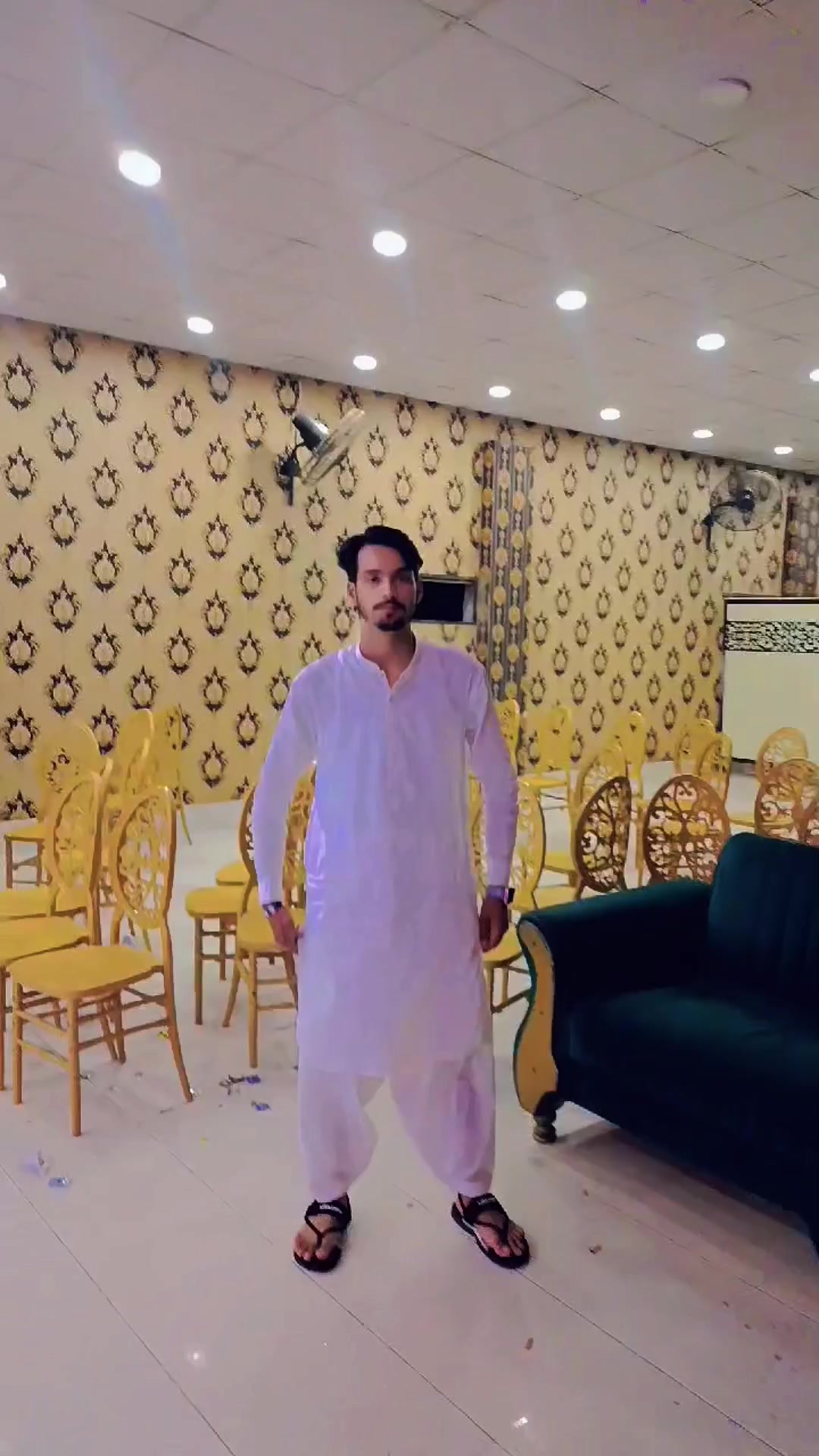 @𝗠𝗿: 𝗣𝗲𝗿𝗳𝗲𝗰𝘁 😎🤵