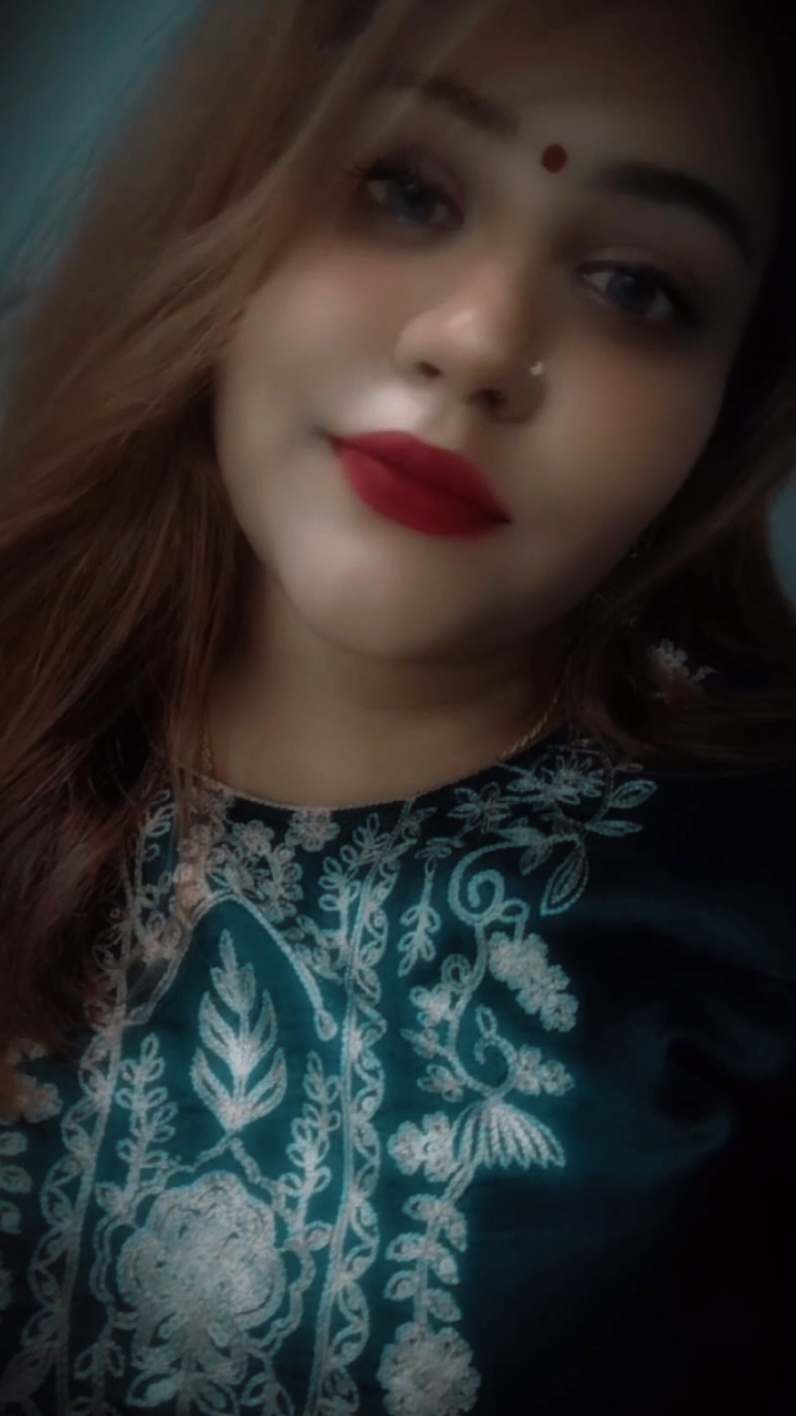 @aashiny. shivaliny