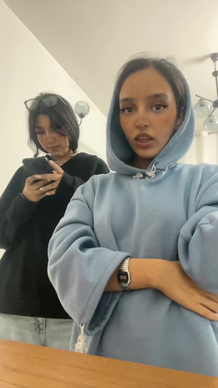 @Parniya