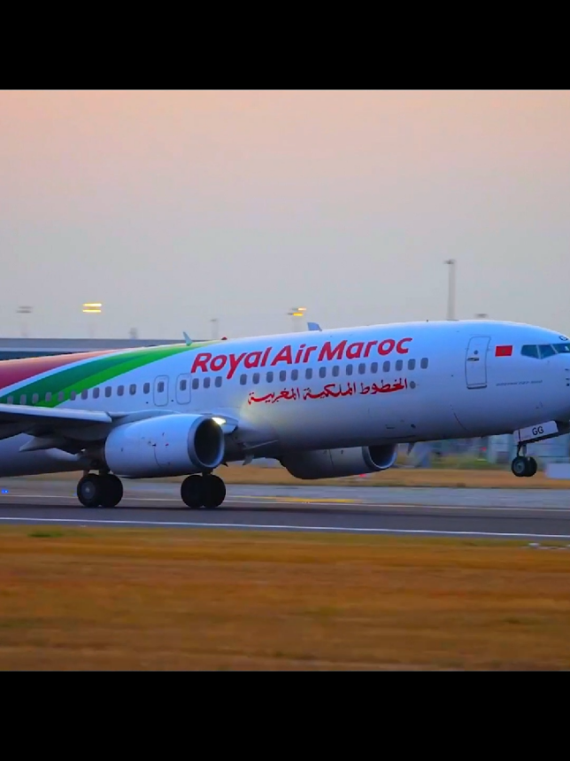 @pilot Biman Boeing -737