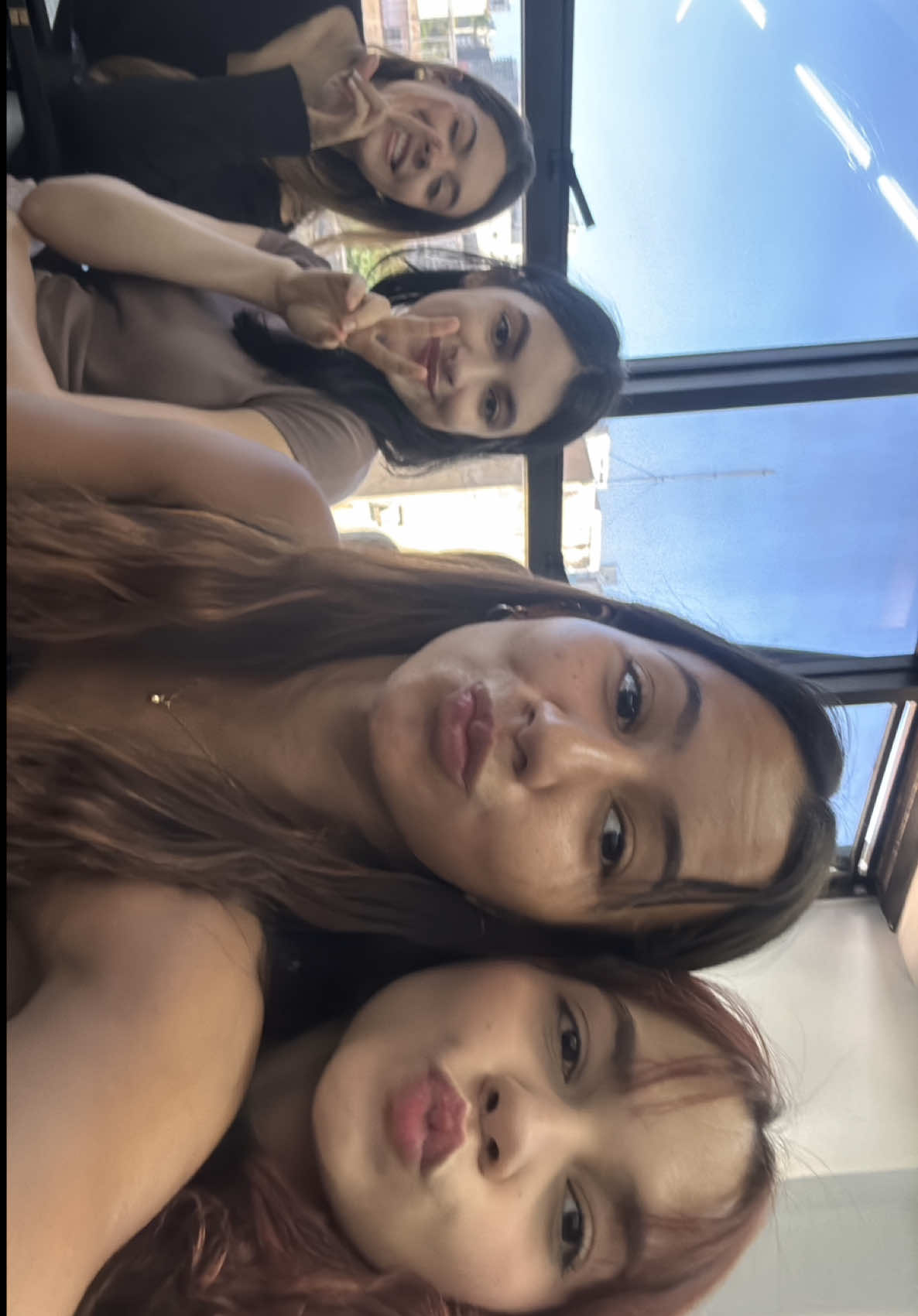 @Deboni🧢