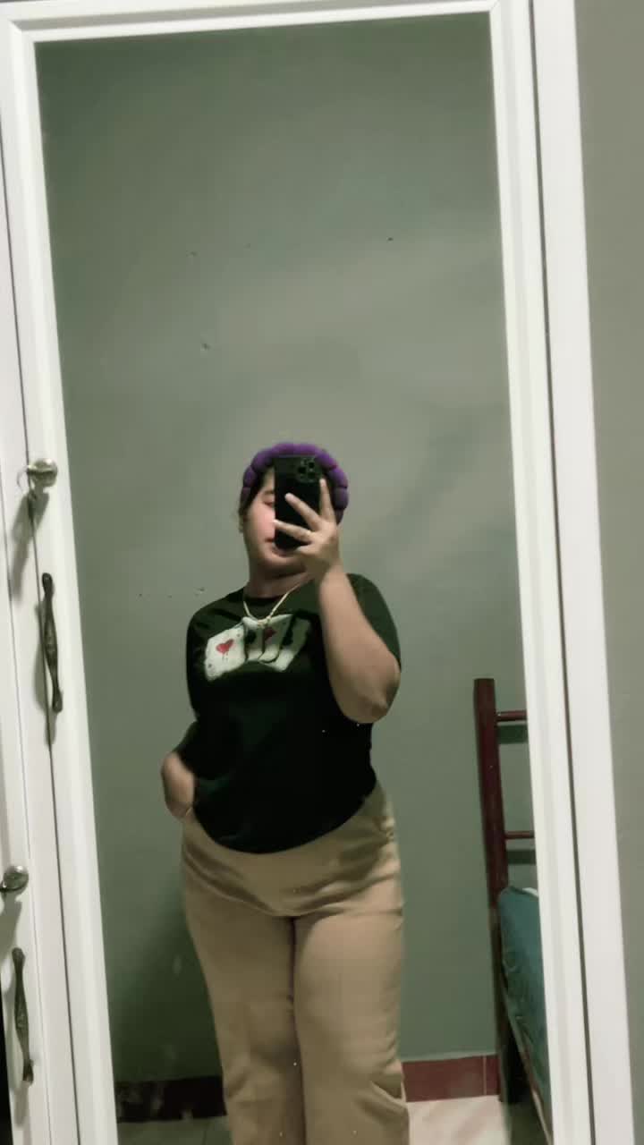 @eliyana 💜💋