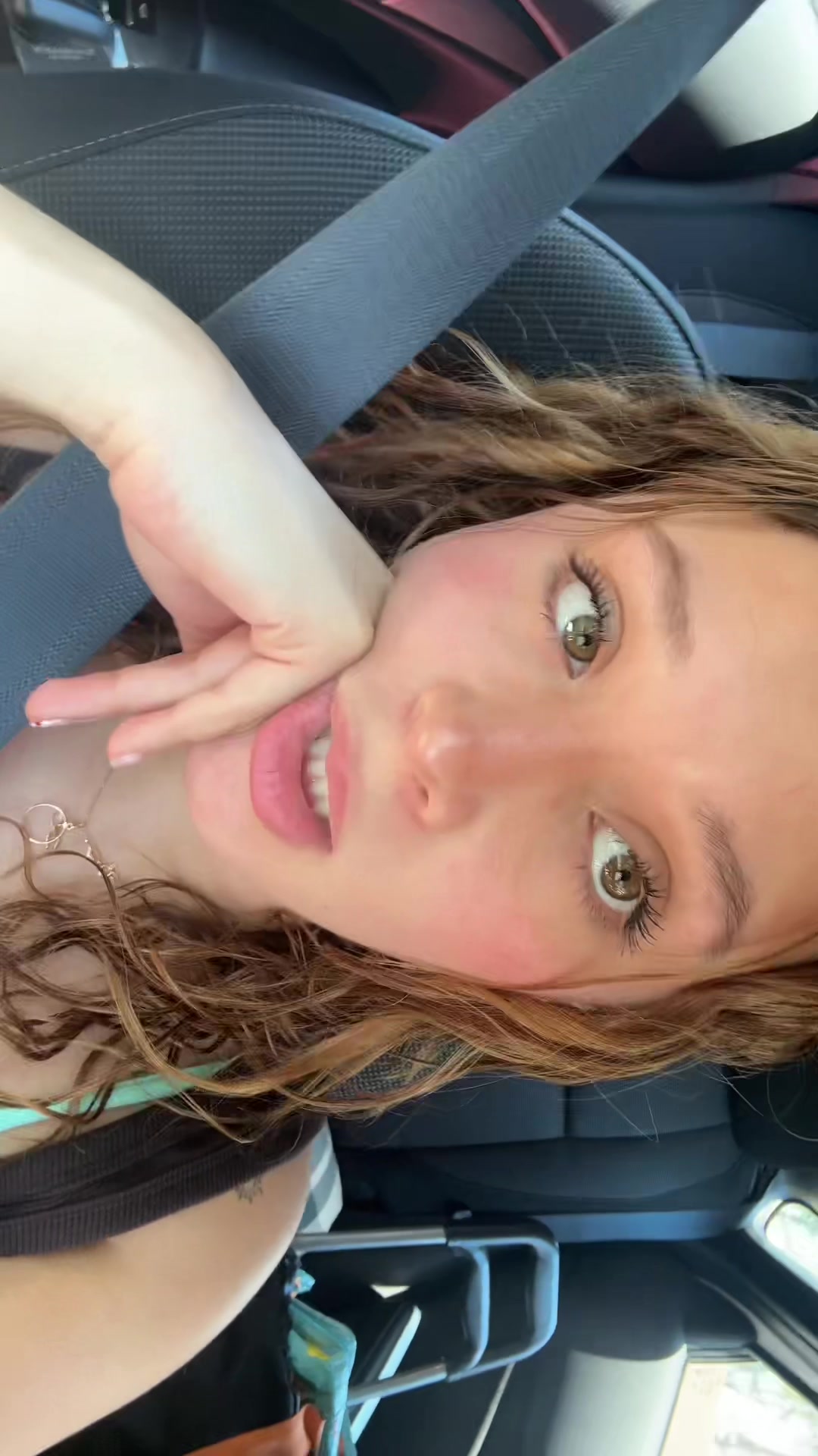 @Sara.ovalle19