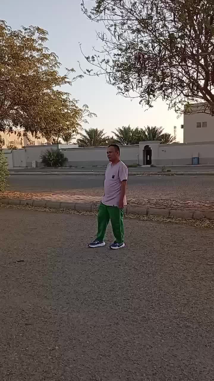 @parekoy32