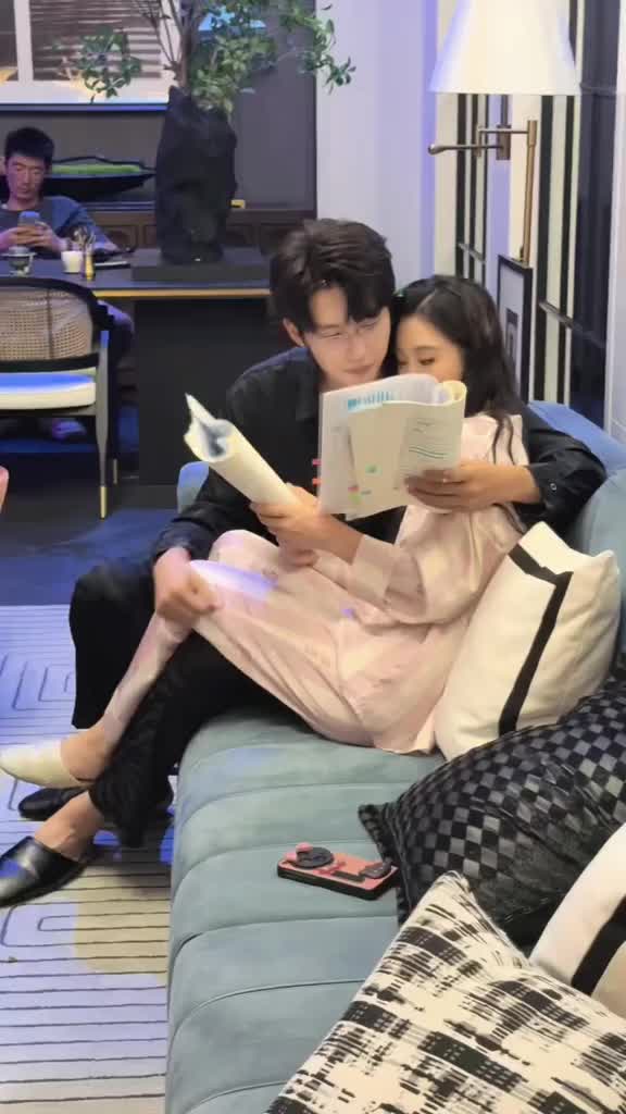 @moonzying
