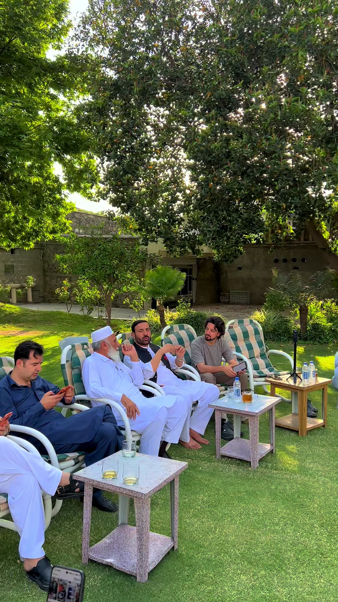 @Nomi Khan