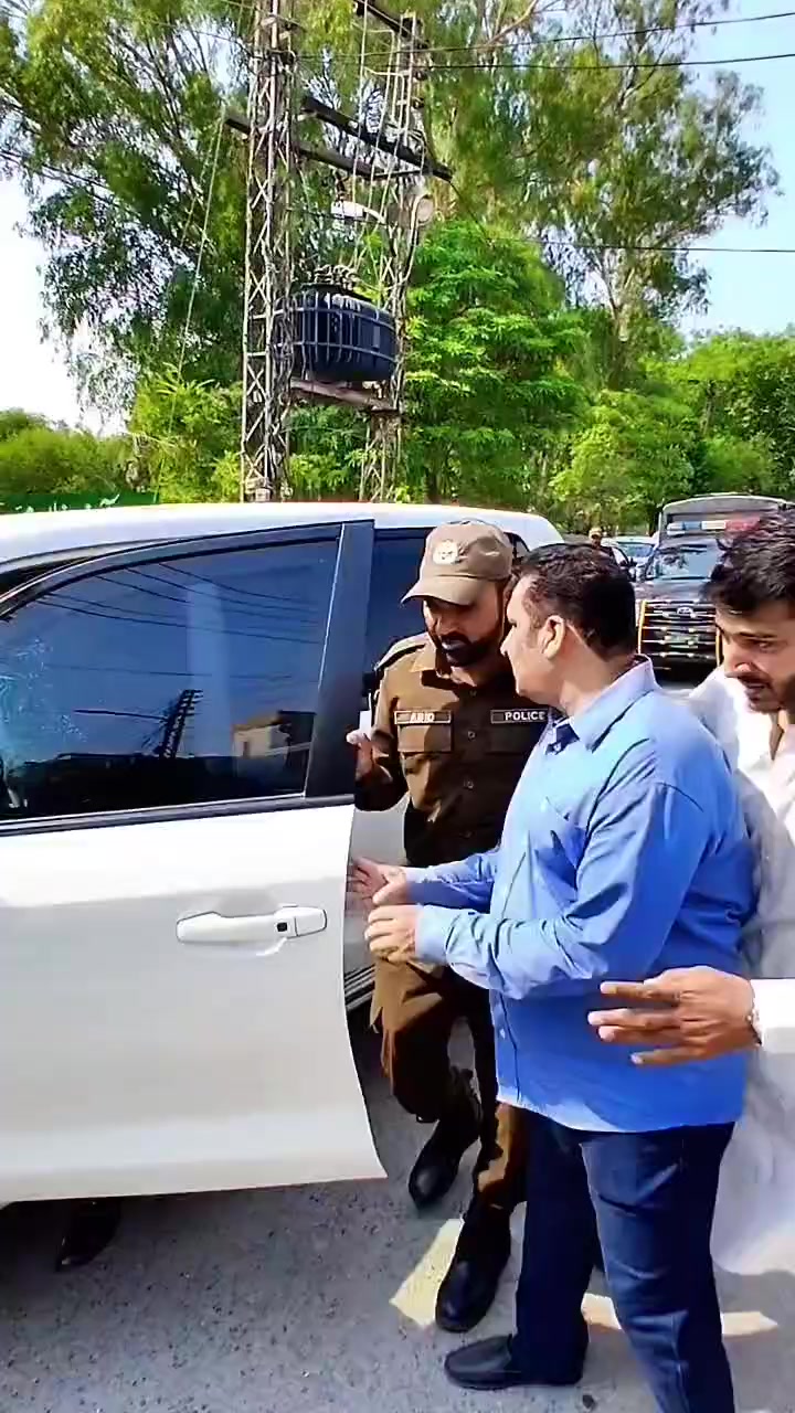 @Tariq sohna tariq sohna