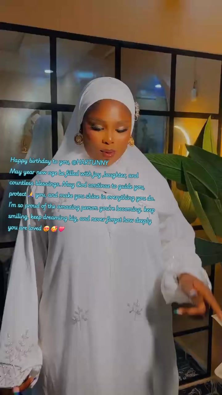 @Omoh🦋🦋Lahyor🌏