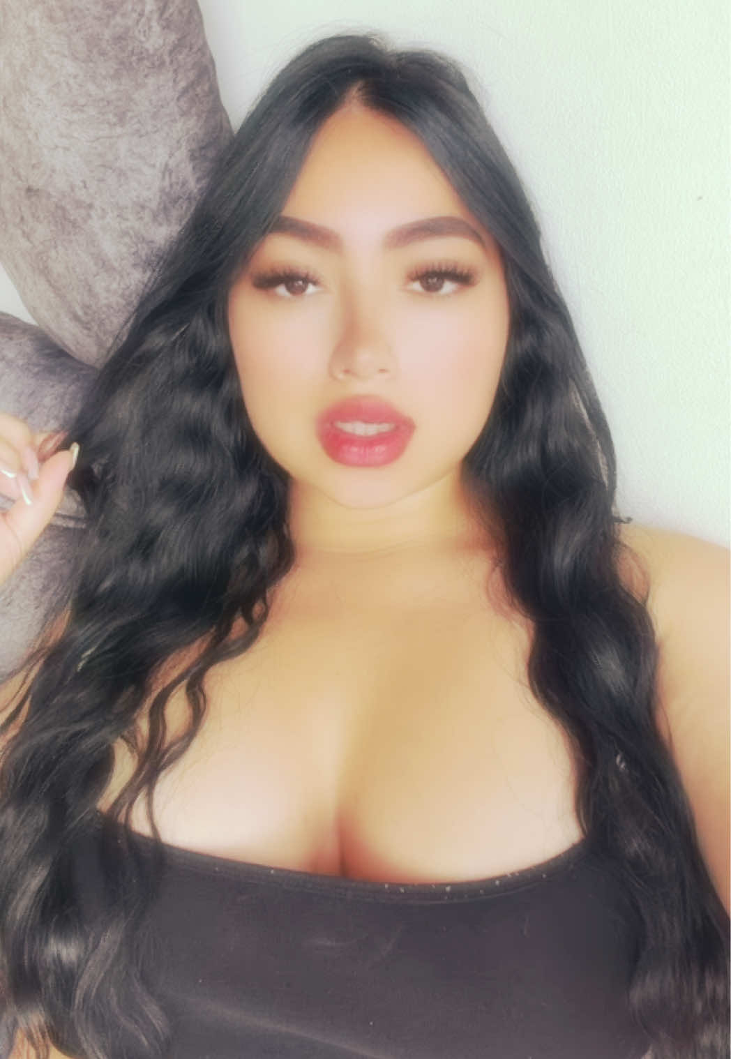 @VALENTINA♡.
