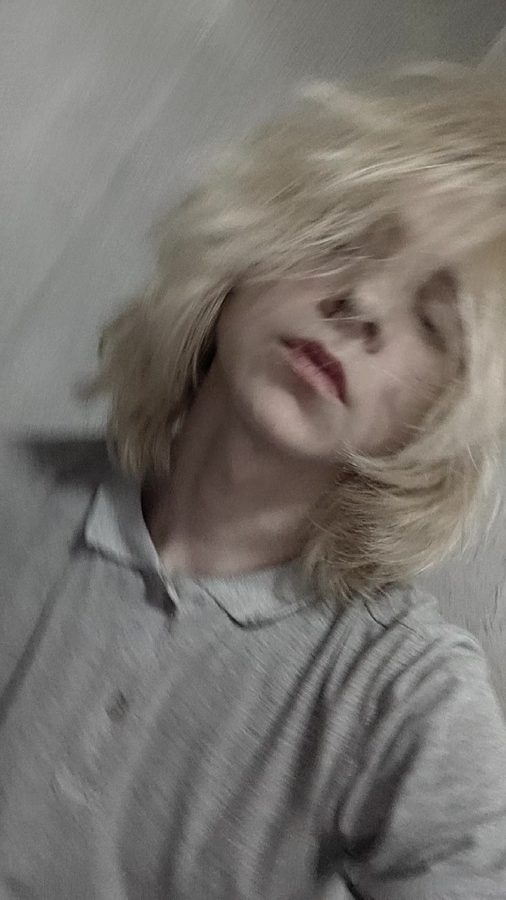 @ᴡᴇᴀᴋɴᴇ†𝟥s