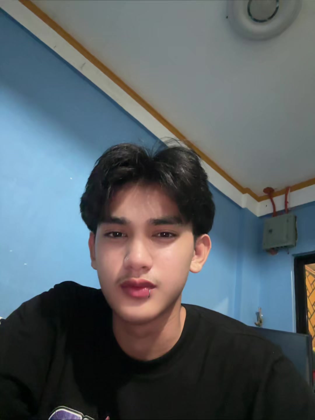 @Neinei💫