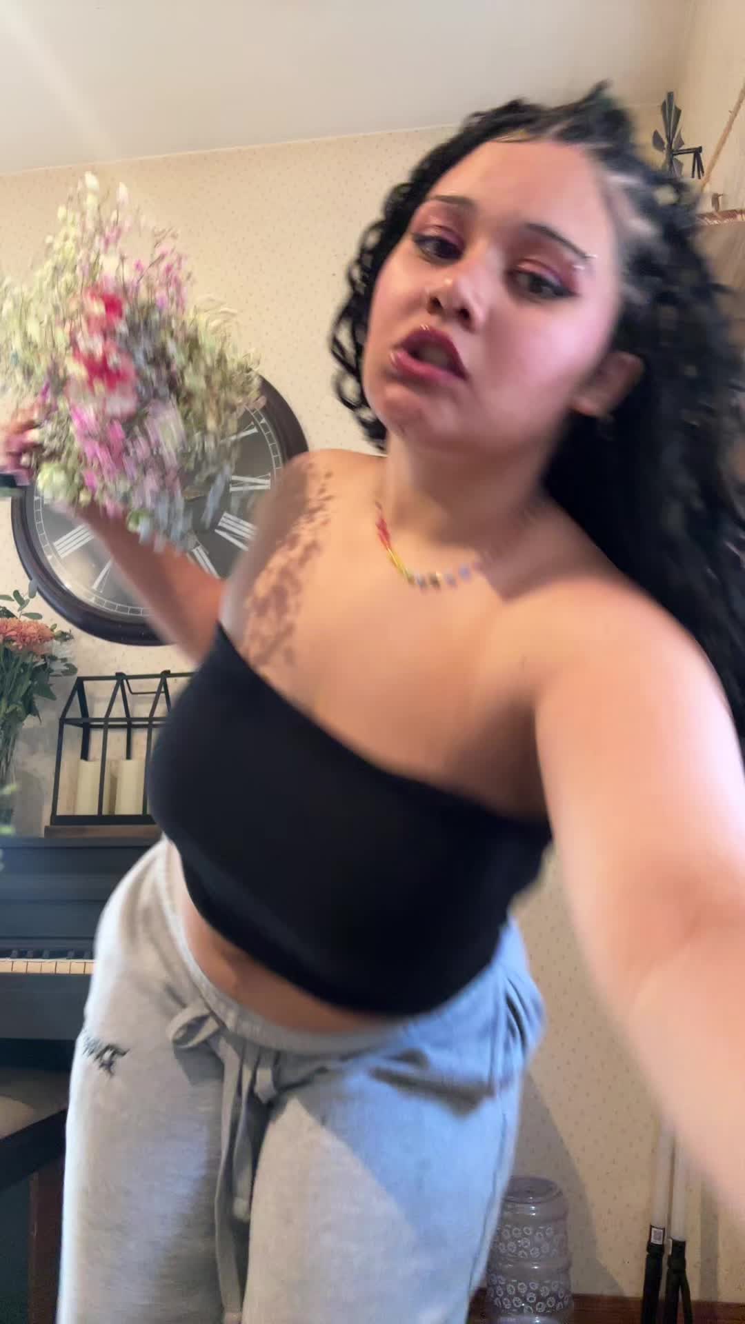 @Kiana
