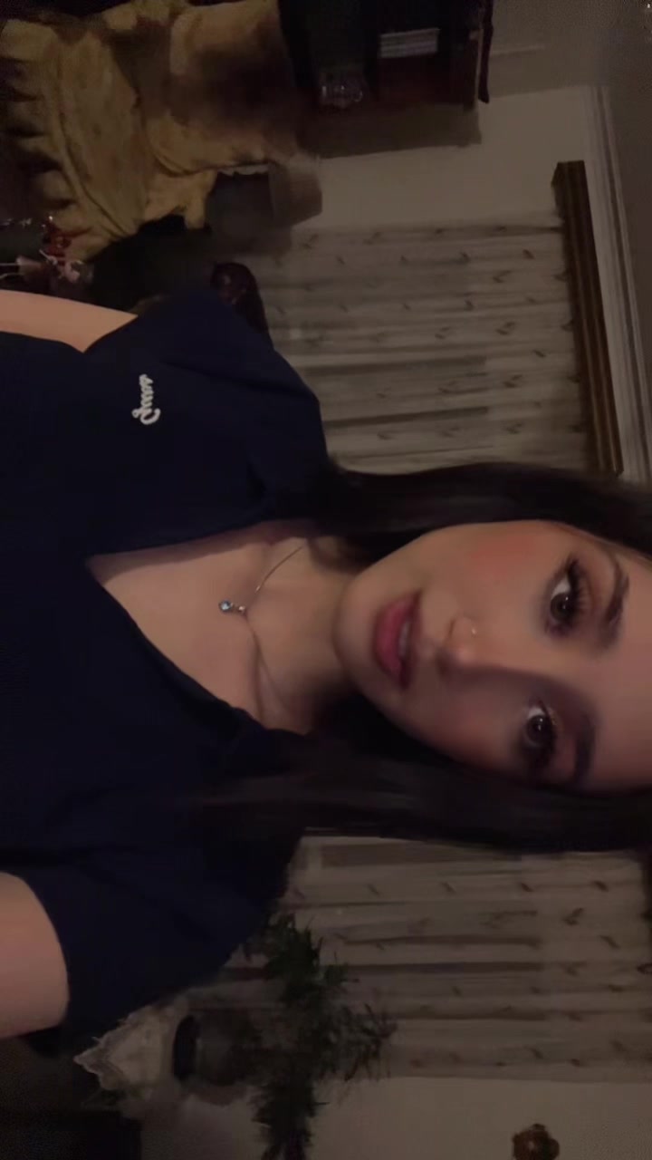 @Yas🫧