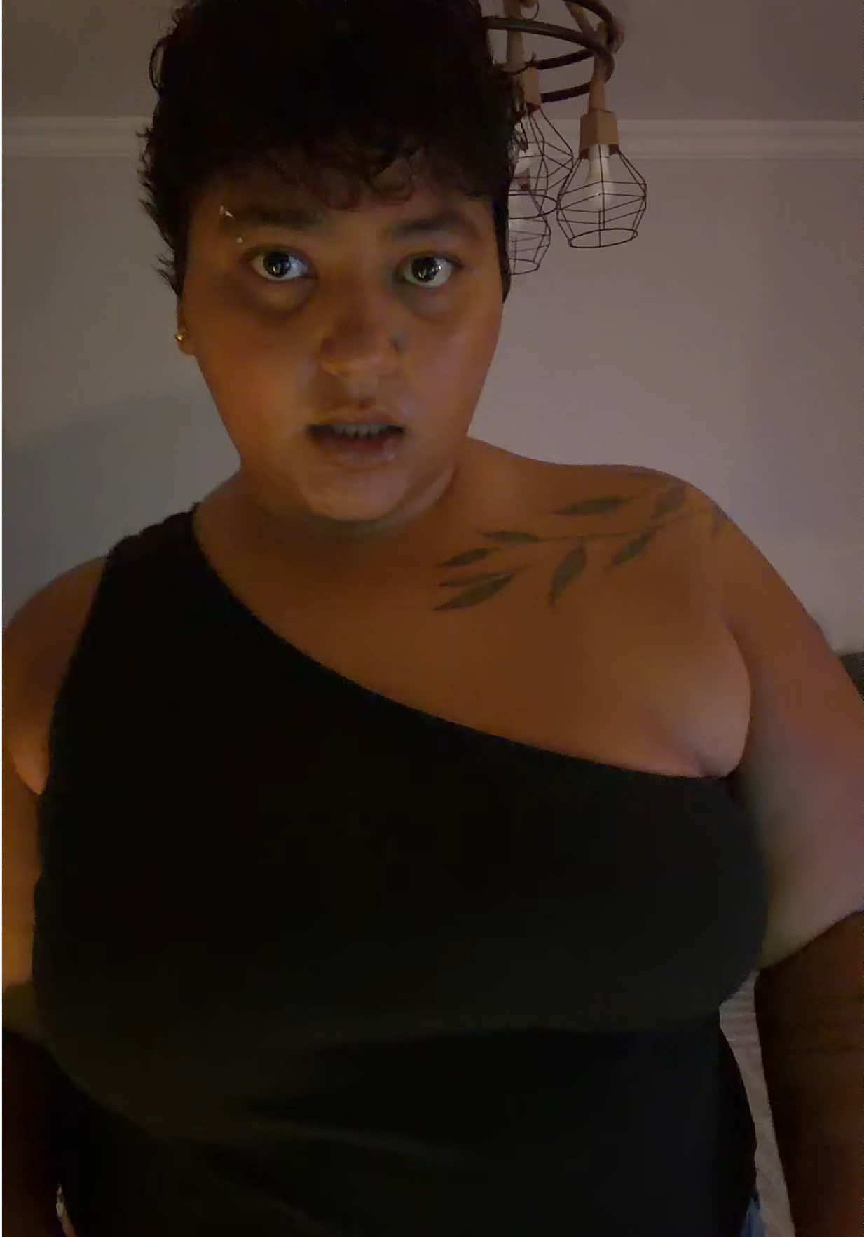 @Caroline Robiel كارولين روبيل
