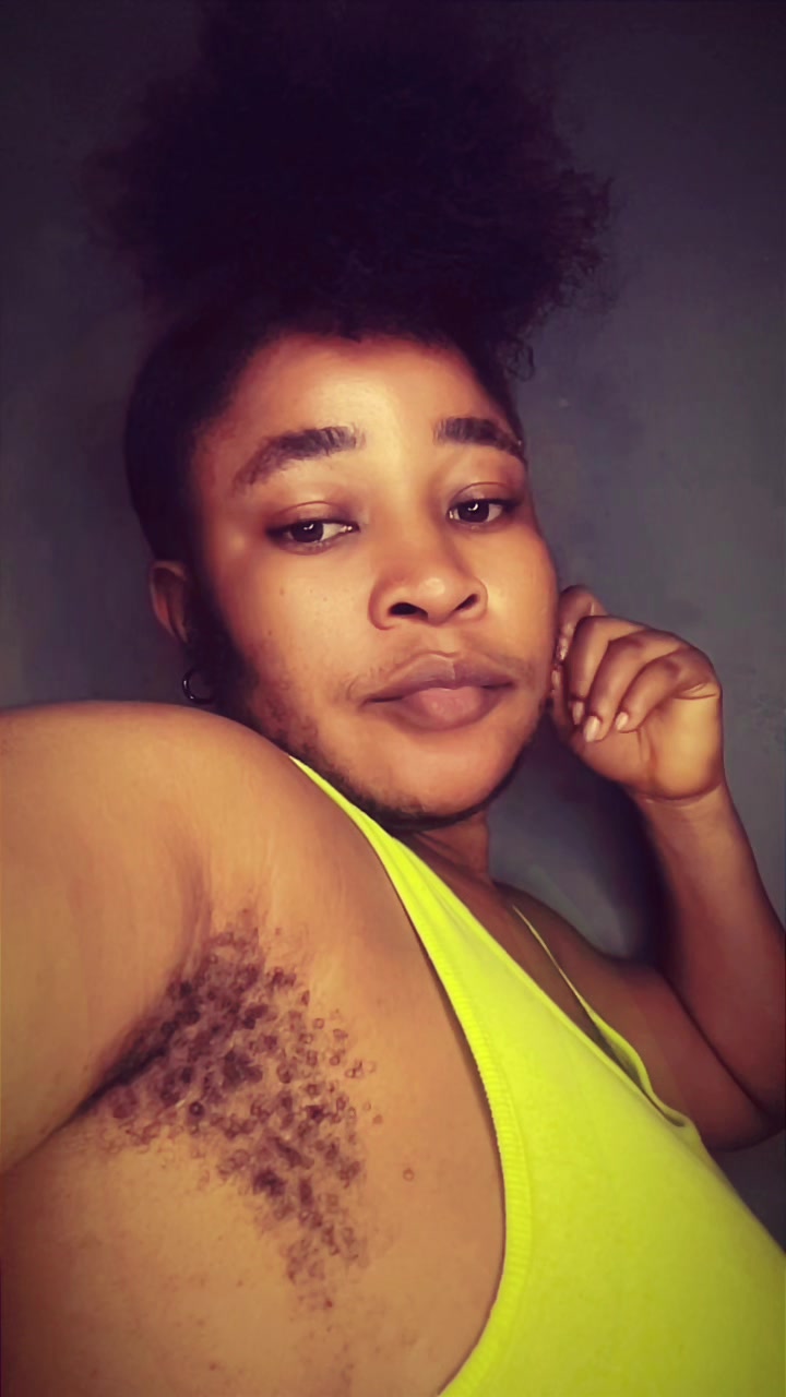@Dat_hairygirl