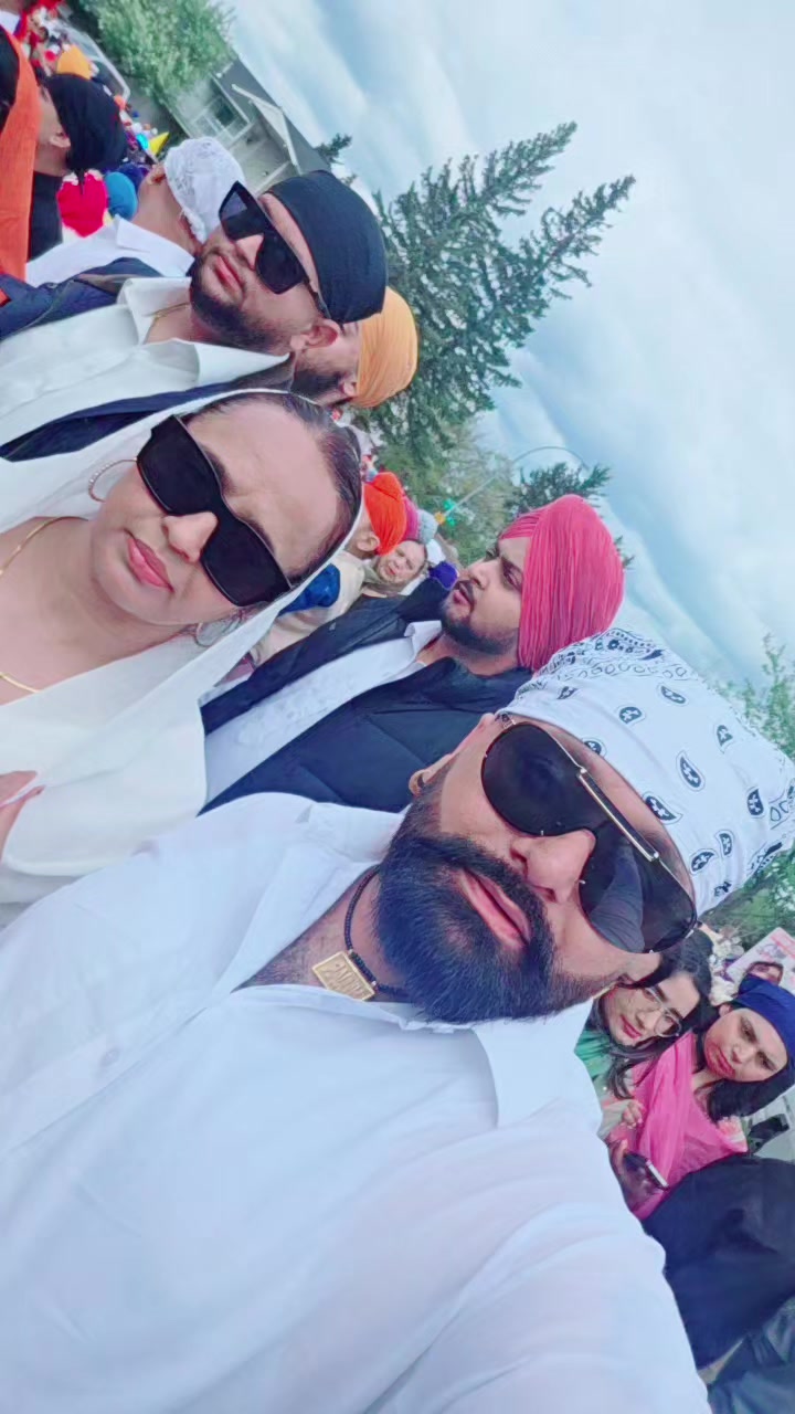 @LUCKY NIJJAR