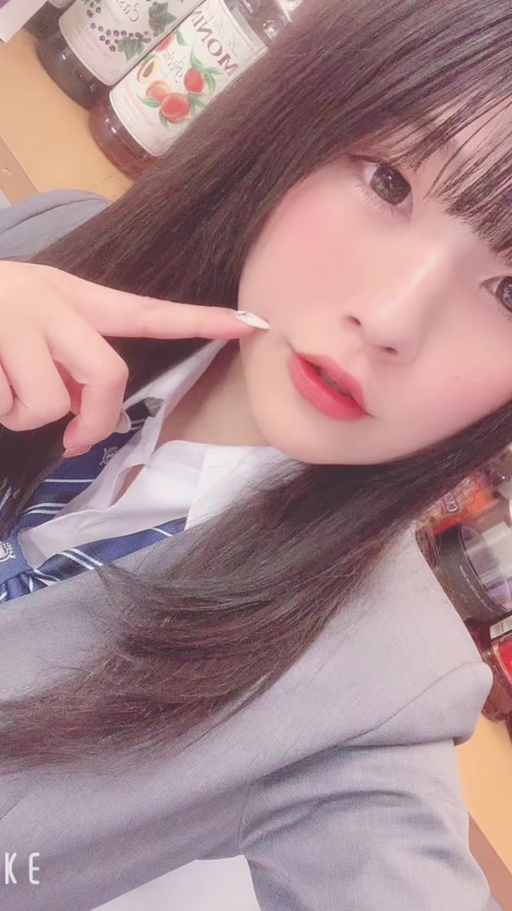 @まゆちーず