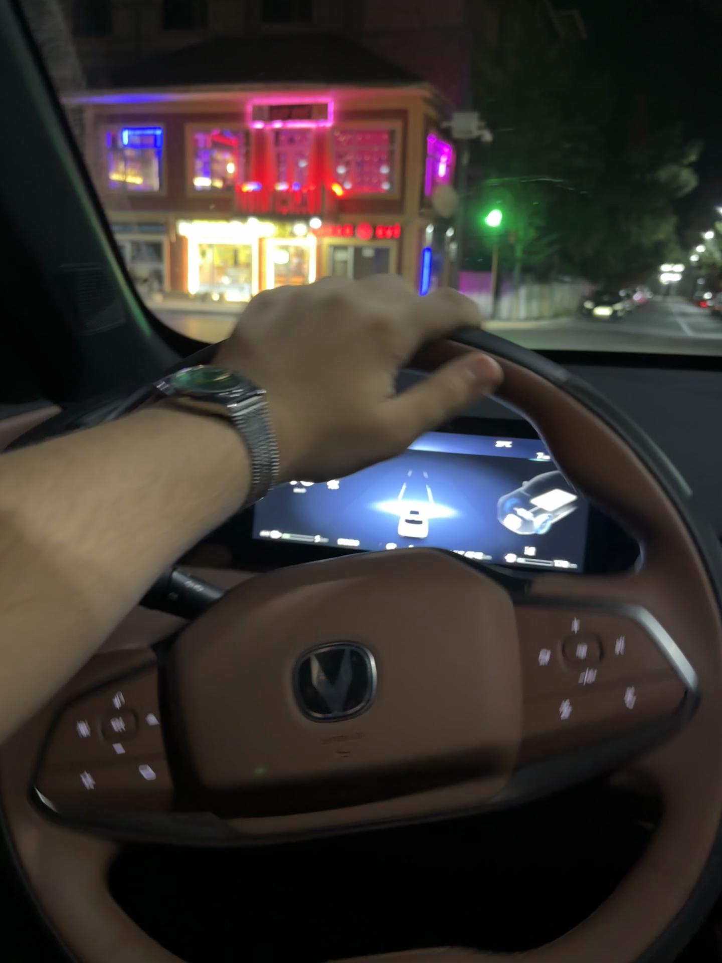 @Həzi_830