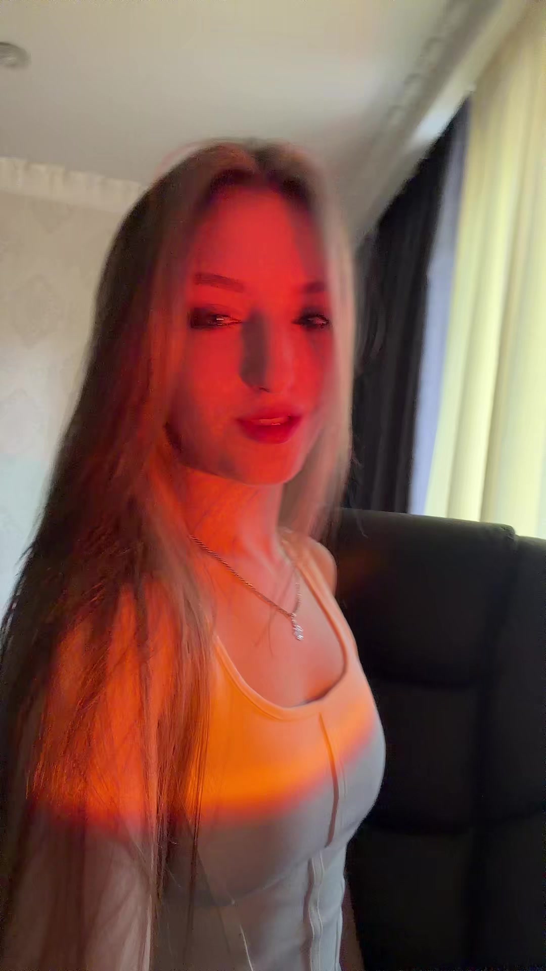 @аришка🧠