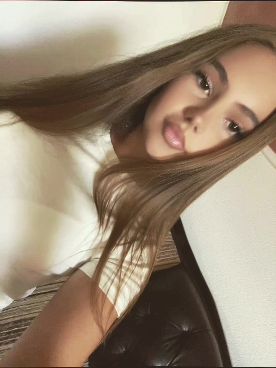 @loriana
