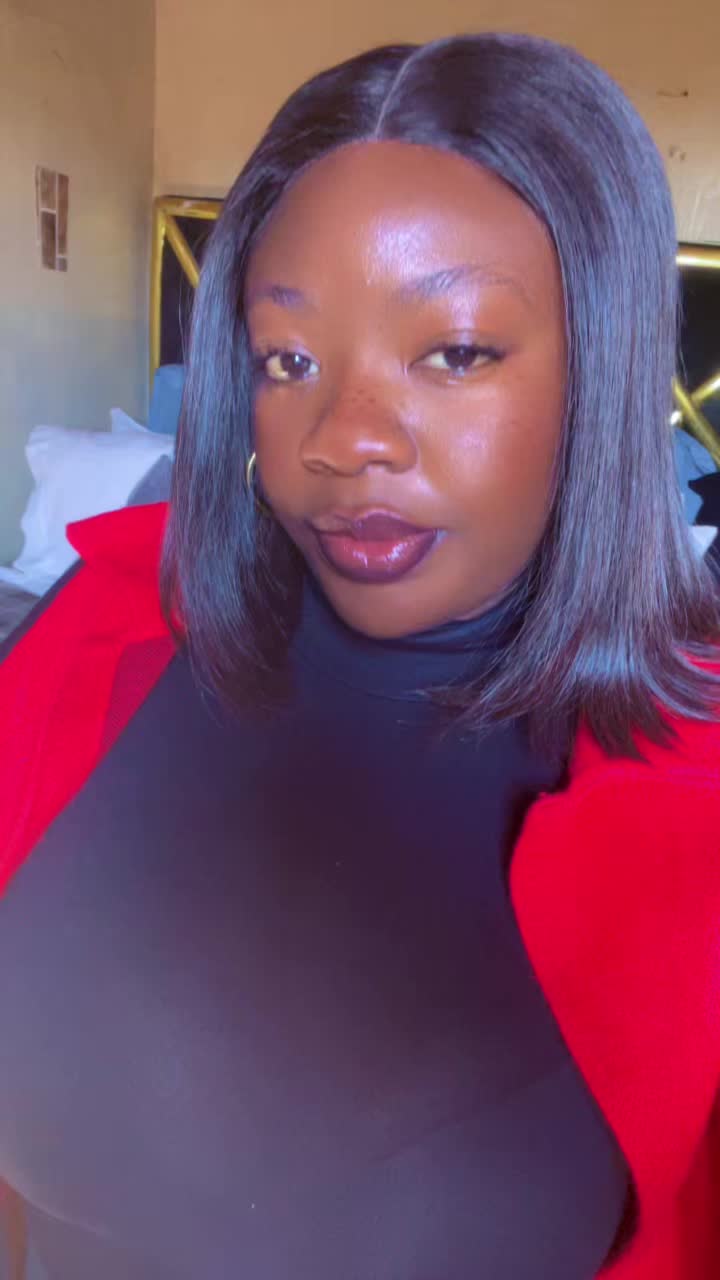 @Christine💫🔥