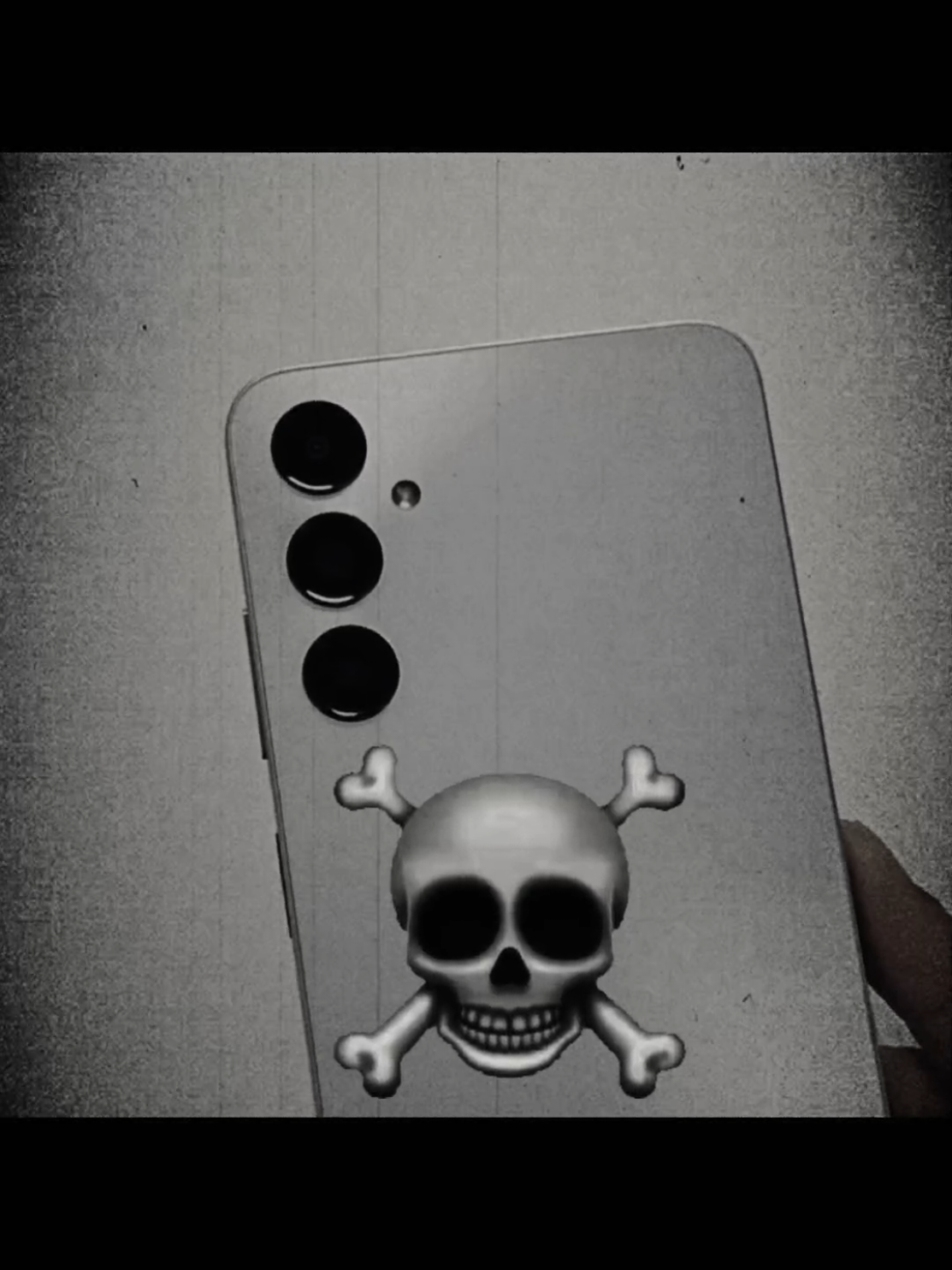 @๐๐ซ๐จ๐ฅ๐ฅ๐๐๐ซ๐ฌ๐จ